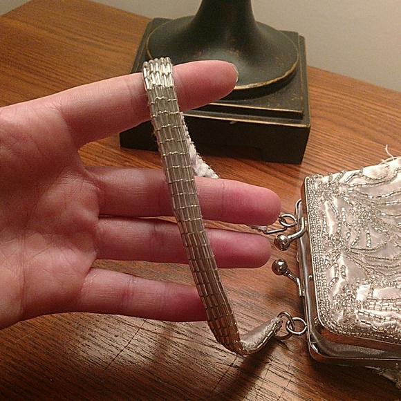 Purse - Picture 5 of 5